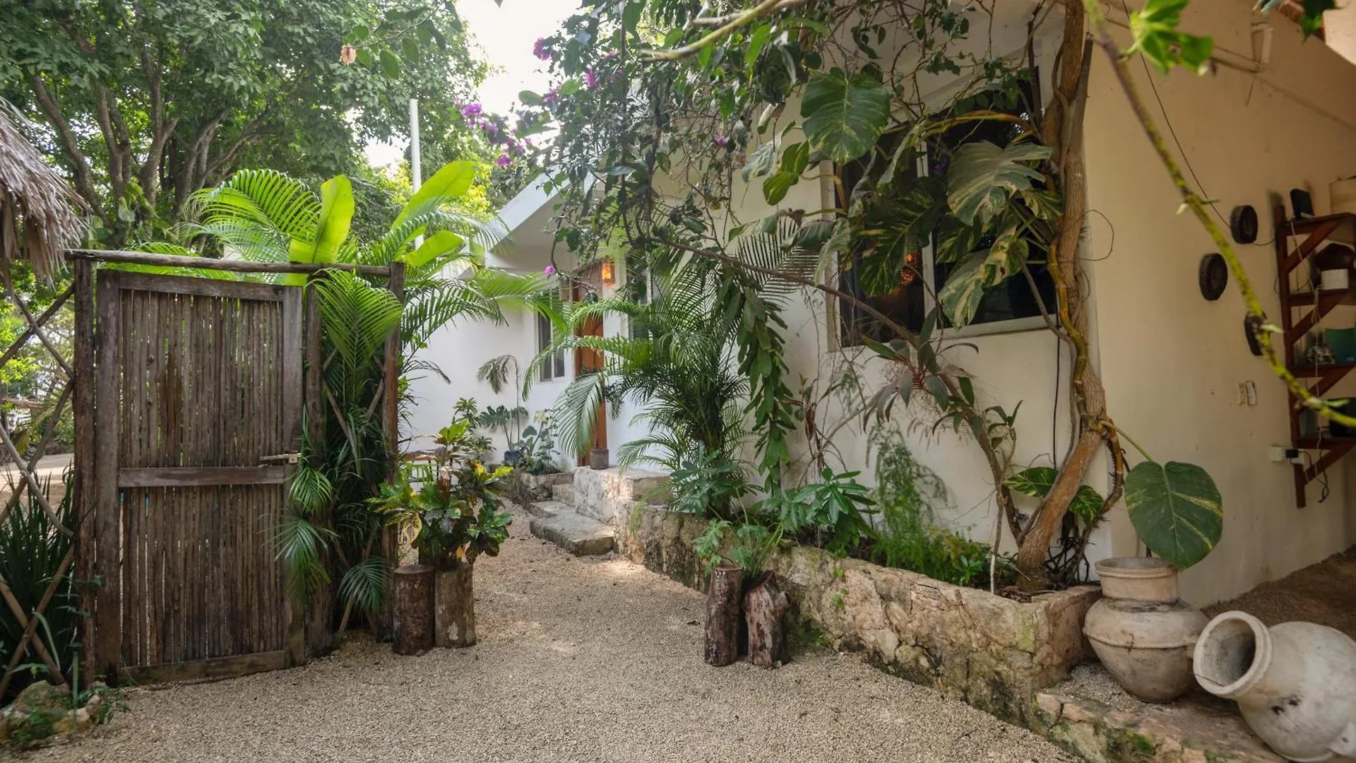 Apartmán Huaya Camp Playa del Carmen 0*,  Mexiko