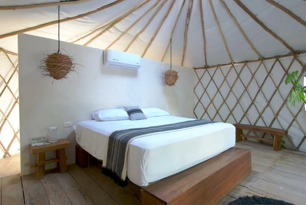 Apartmán Huaya Camp Playa del Carmen Mexiko