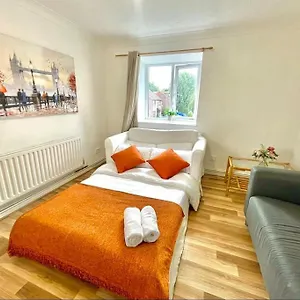 Privite 2 Bedrooms Flat Canada Water , London United Kingdom
