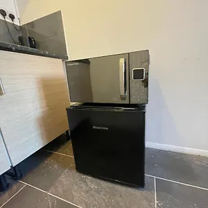 Fantastic Studio, Private Bathroom And Mini Kitchen. , Thamesmead (Greater London) United Kingdom