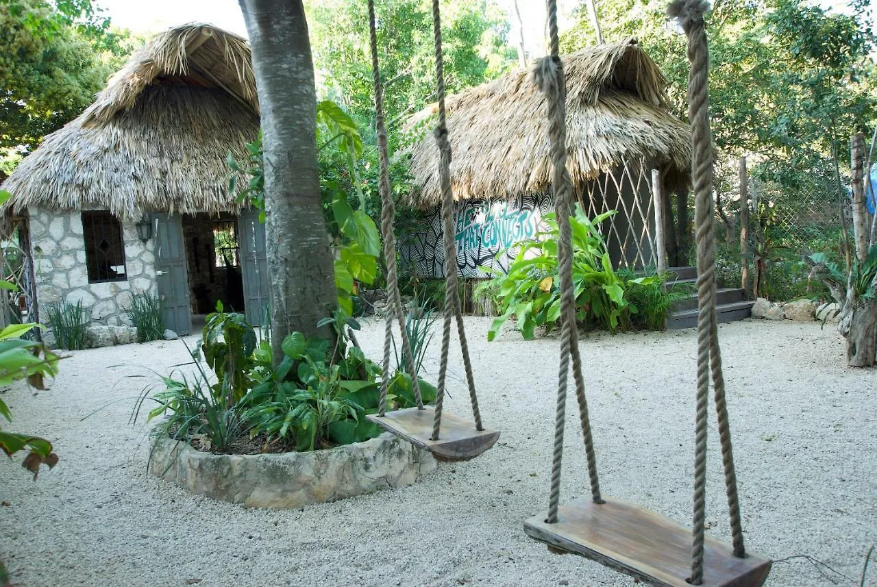 Apartament Huaya Camp Tulum